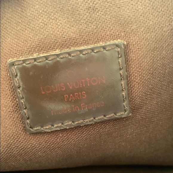 Authentic Louis Vuitton crossbody - Picture 6 of 14